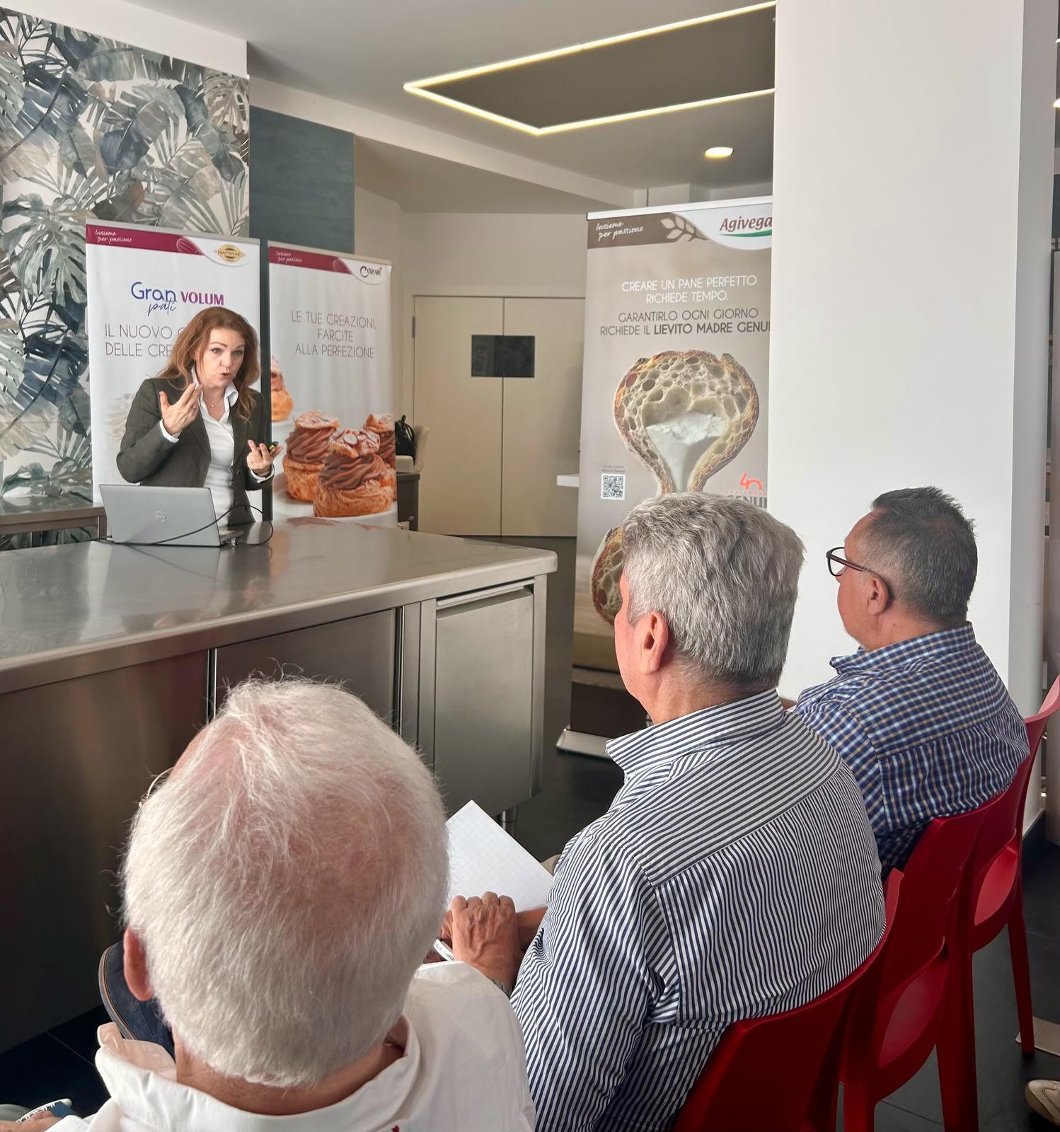 Incontro CSM ad Acireale con lo staff e i clienti EuroSud Food